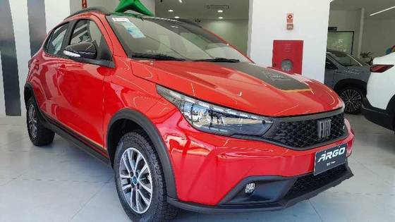 FIAT ARGO 1.3 FIREFLY FLEX TREKKING CVT FIAT ARGO 1.3 FIREFLY FLEX TREKKING CVT
